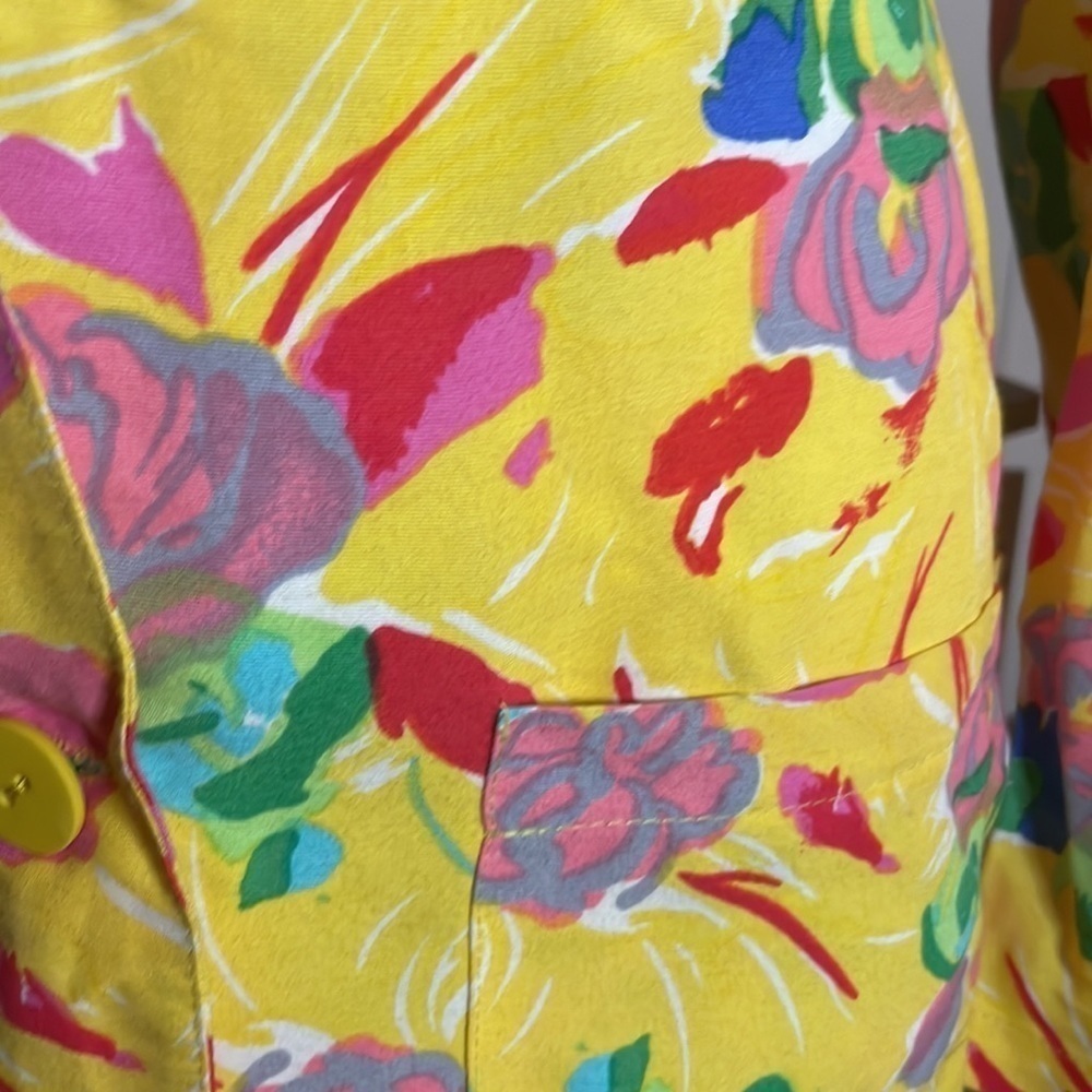 VINTAGE French 🇫🇷 Yellow Floral Loose Blazer - Picture 4 of 10
